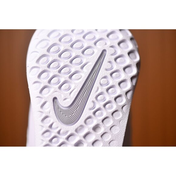 New! Size: 6.5 Women | Nike Court Zoom NXT | White Metallic Silver | DV3282-101 - Picture 7 of 16